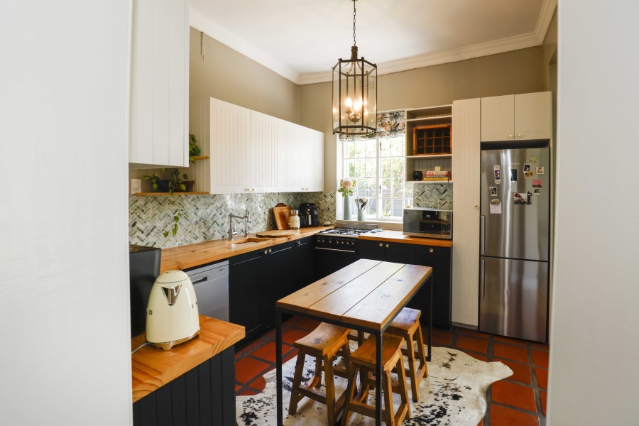 2 Bedroom Property for Sale in Claremont Western Cape